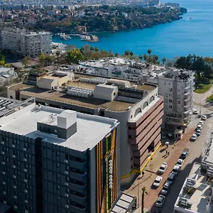 מלון Afflon Loft אנטליה